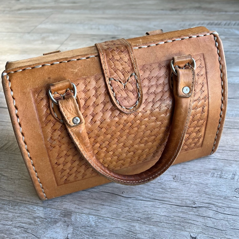 Vintage Leather Handmade Tooled Buckle Shoulder Hand Bag - Picture 4 of 14